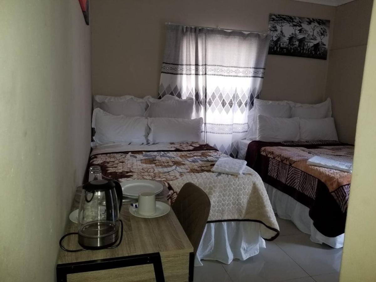 Pinto City Motel كمبتون بارك المظهر الخارجي الصورة
