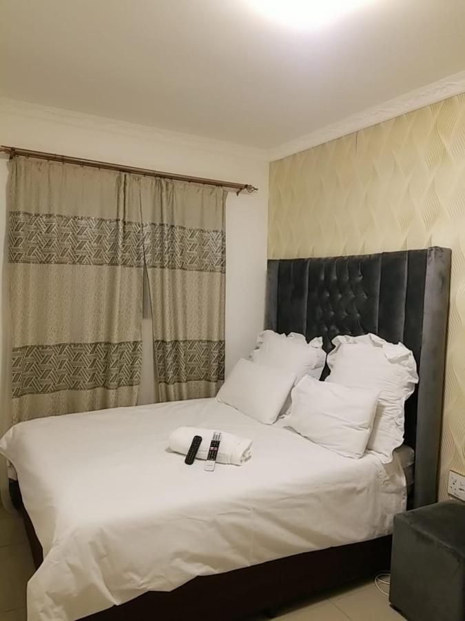 Pinto City Motel كمبتون بارك المظهر الخارجي الصورة