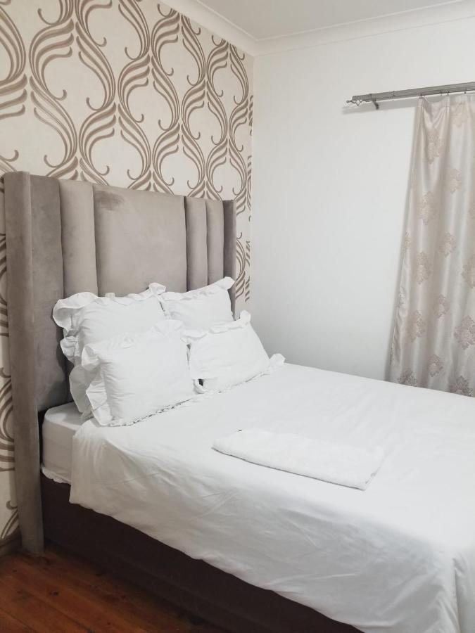 Pinto City Motel كمبتون بارك المظهر الخارجي الصورة